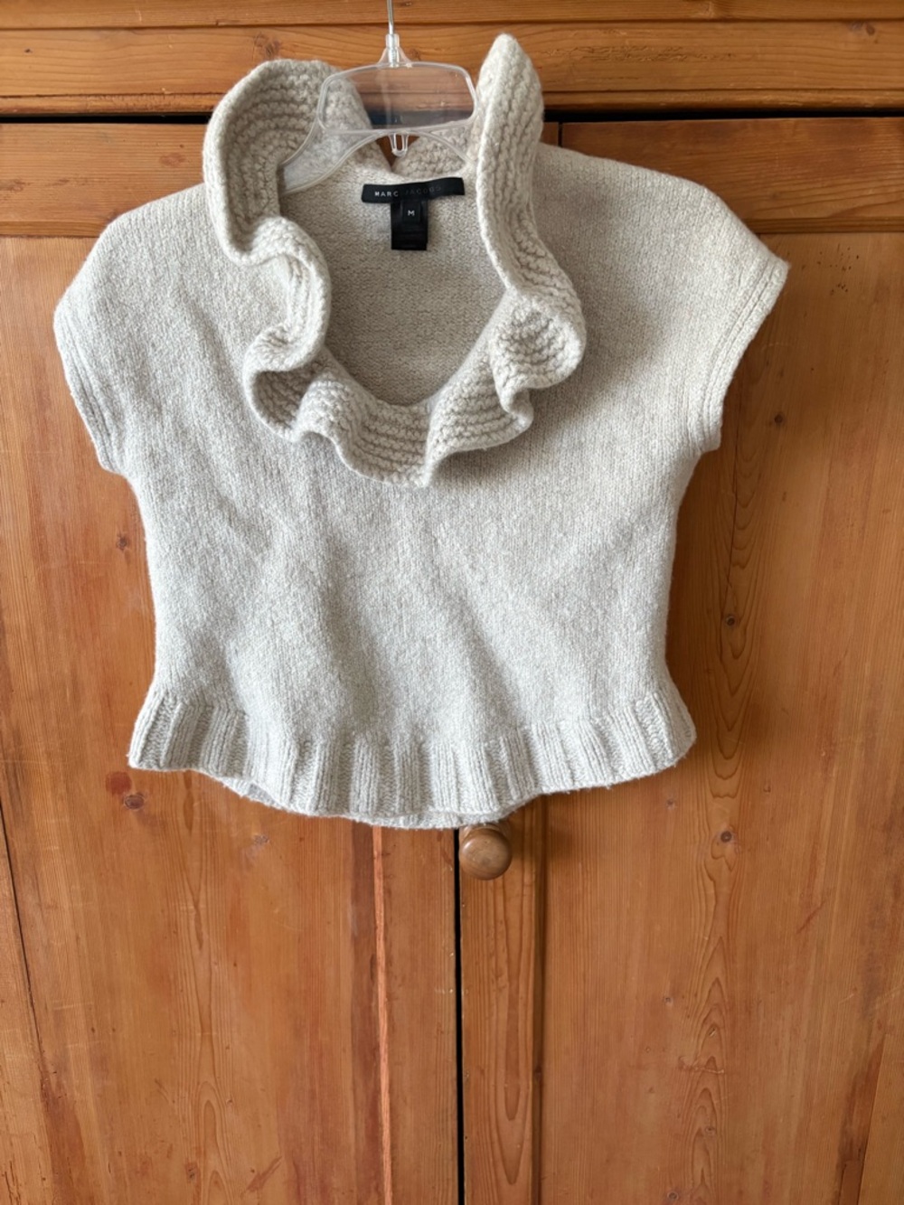Marc Jacobs Cream Ruffle Turtleneck Short-Sleeve Sweater